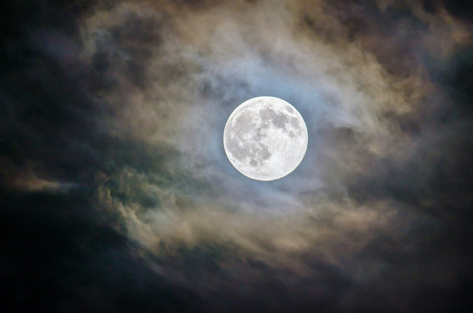 Harnessing the Transformative Energies of the April 23rd Full Moon